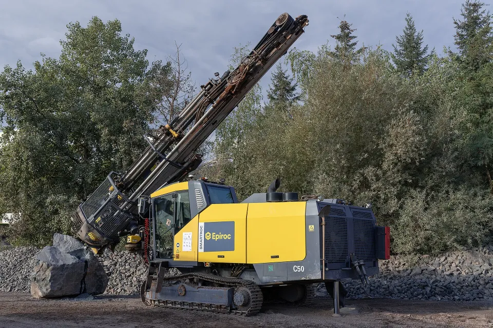 Epiroc surface drill rig