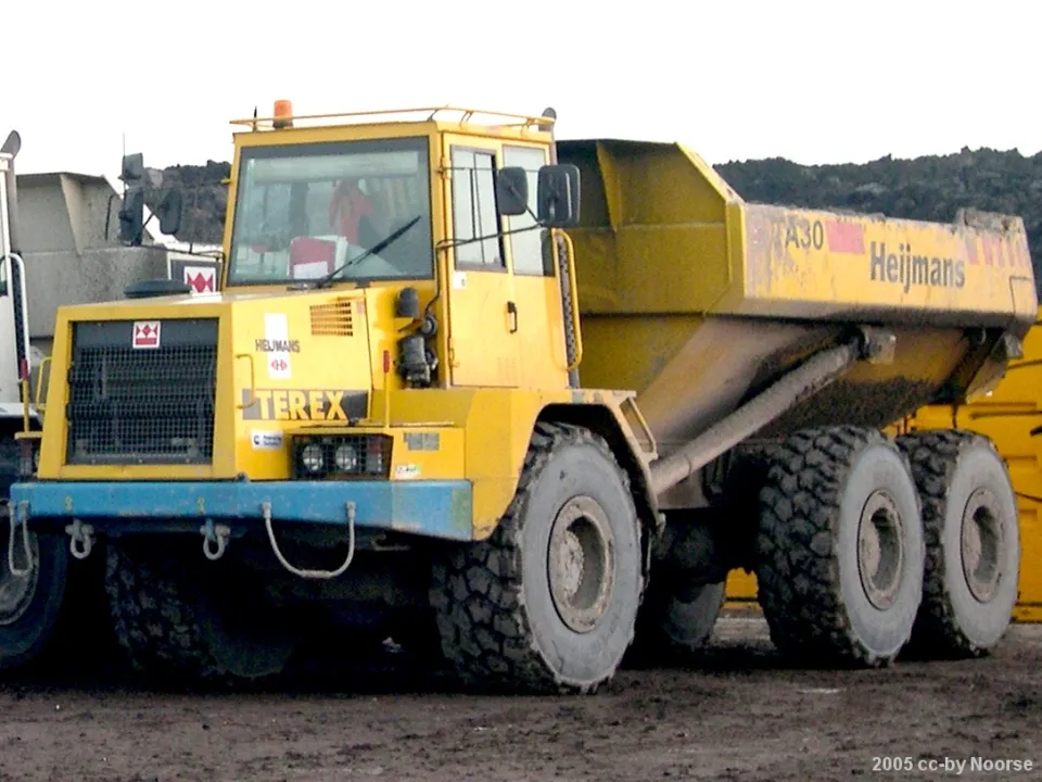 Articulated dump truck