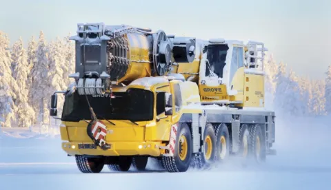 Grove GMK5250L mobile crane