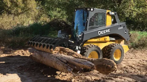John Deere 332G skid steer loader