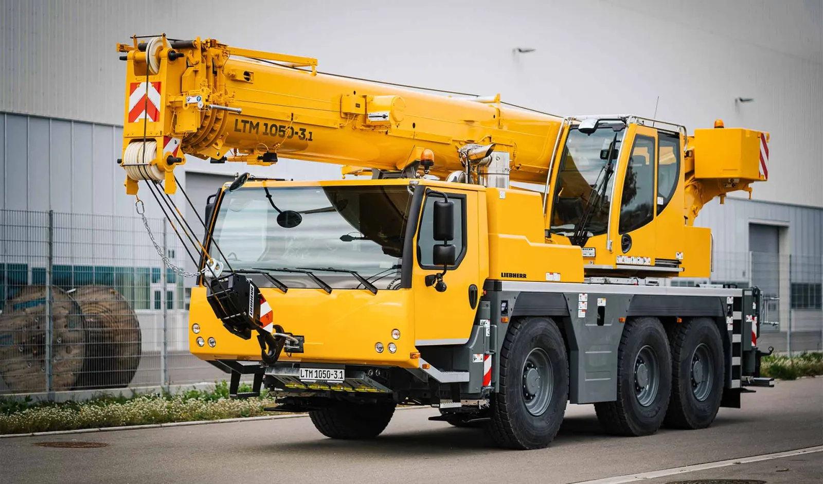 Liebherr LTM 1050-3.1 mobile crane