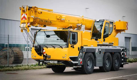 Liebherr LTM 1050-3.1 mobile crane