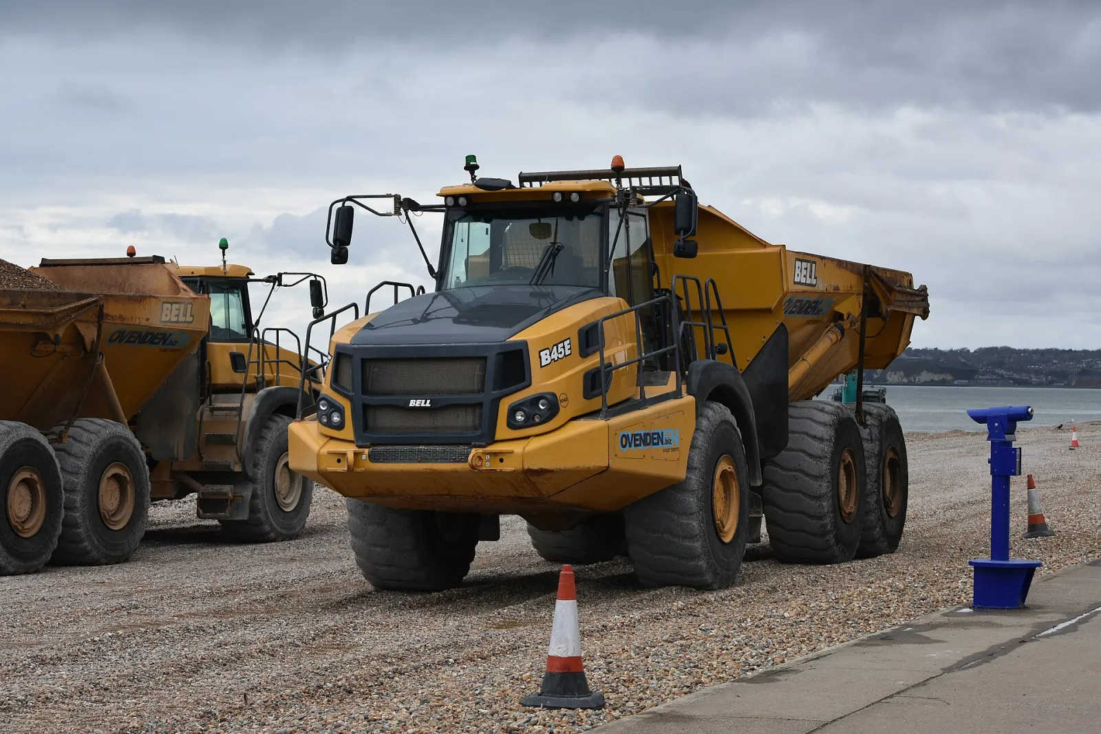 Bell articulated dump truck