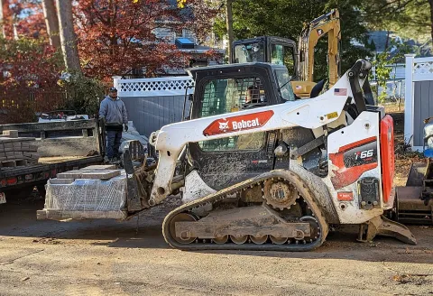Bobcat T66
