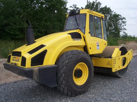 BOMAG BW 213 single-drum roller (DH-4 version pictured)