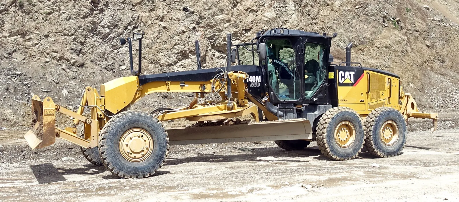 Caterpillar 140M AWD motor grader