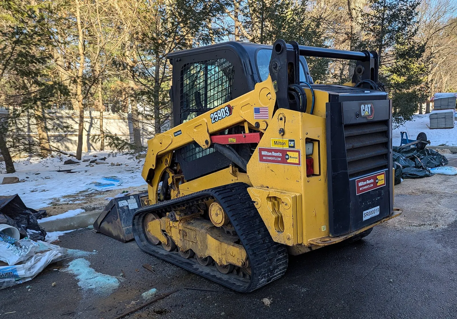 Caterpillar machine similar to the Caterpillar 259D3 (related model may be pictured)