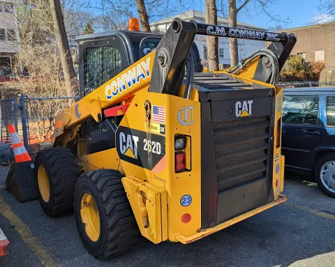 Caterpillar 262D skid-steer loader