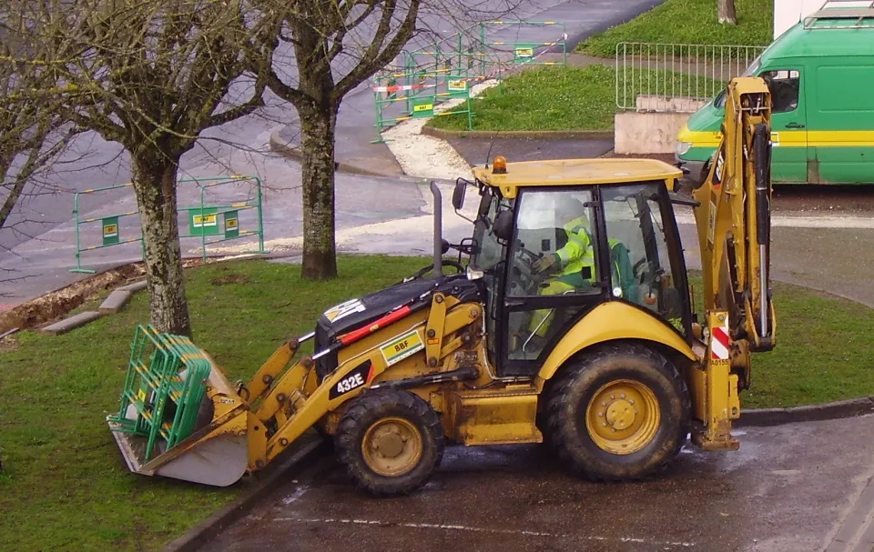Caterpillar 432