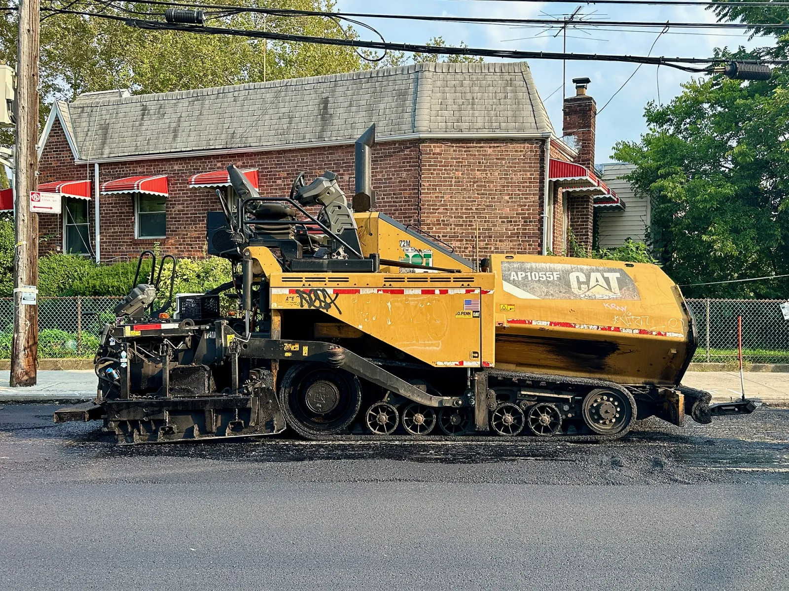 Caterpillar AP1055F