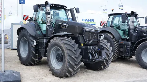 Deutz-Fahr 9340 TTV Warrior tractor