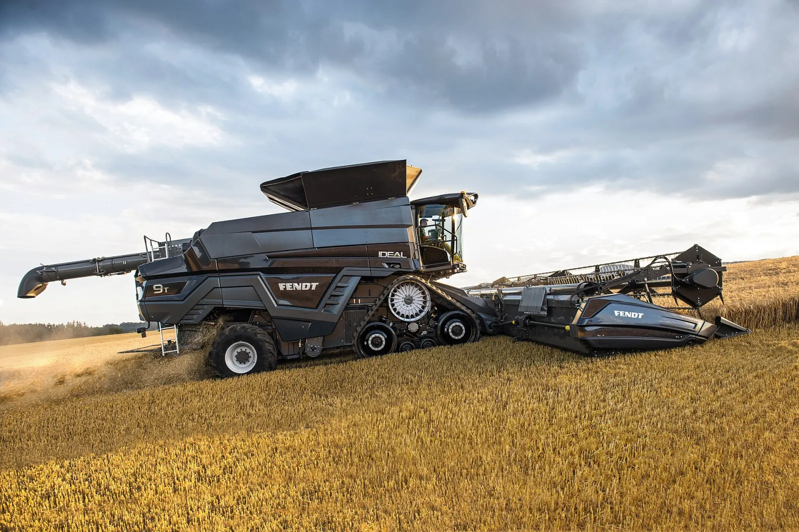 Fendt IDEAL combine harvester