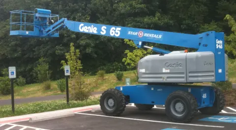 Genie S-65 telescopic boom lift