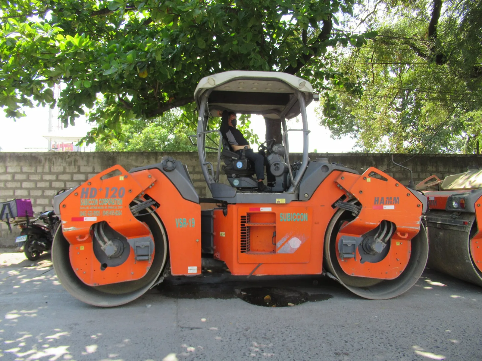 Hamm tandem rollers on a road project