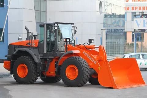 Hitachi ZW220 wheel loader