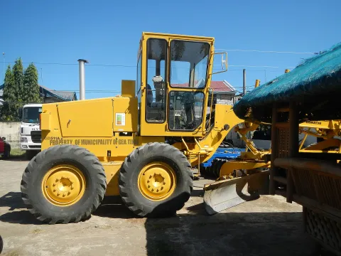 Komatsu motor grader