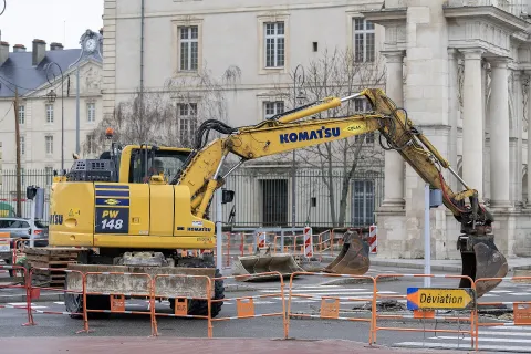 Komatsu PW148-11