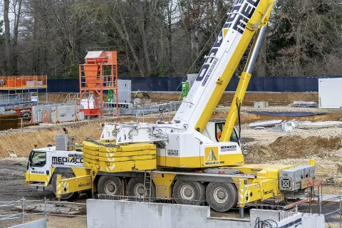 Liebherr LTM 1230-5.1