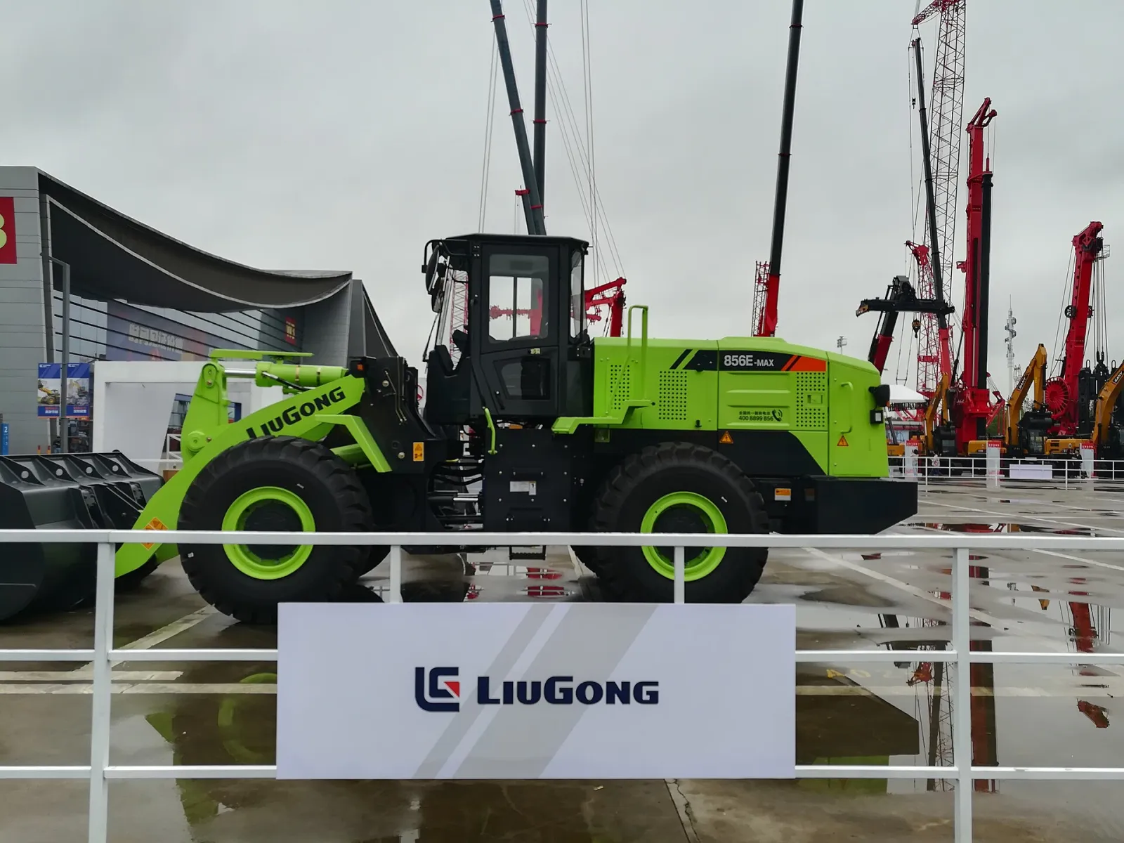 LiuGong 856 wheel loader