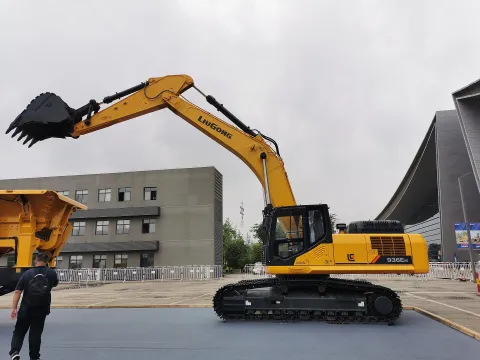 LiuGong crawler excavator