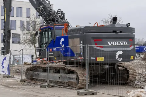 Volvo EC380E