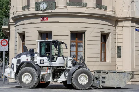 Volvo L90H