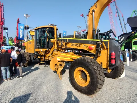 XCMG motor grader on display at EXCON