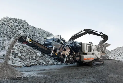 Metso Lokotrack LT1213S mobile crusher