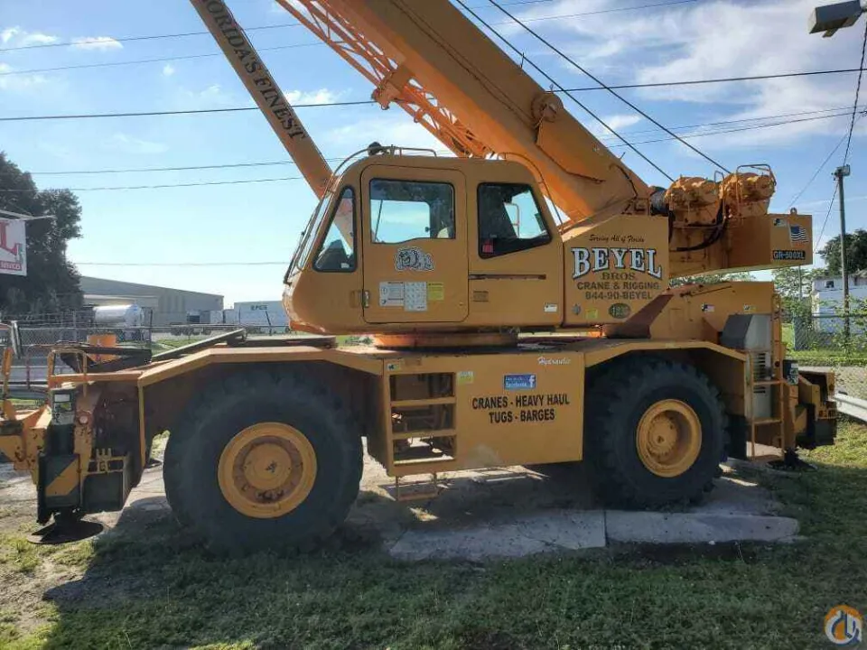 Tadano GR-500XL-3 mobile crane (earlier GR-500XL pictured)